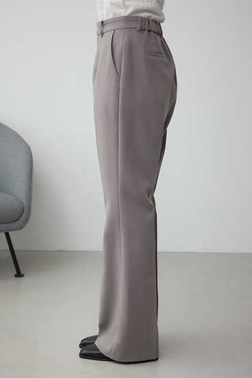 【堀田茜さん着用アイテム】VENUSフレアパンツ 詳細画像