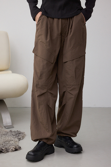 裾ドロストナイロンカーゴポケットパンツ