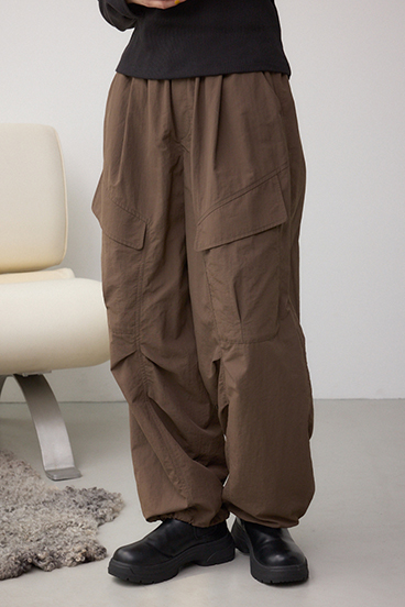 裾ドロストナイロンカーゴポケットパンツ