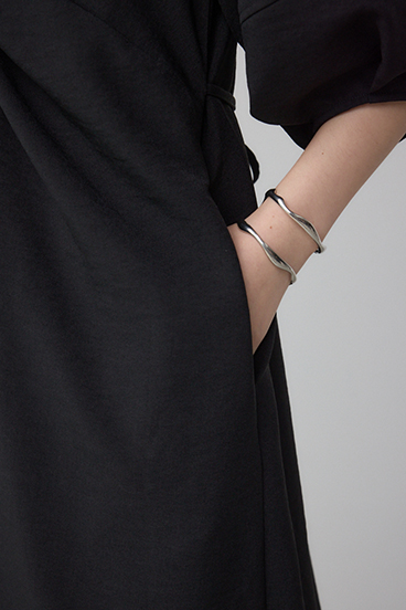 前後2WAYデザインワンピース 詳細画像