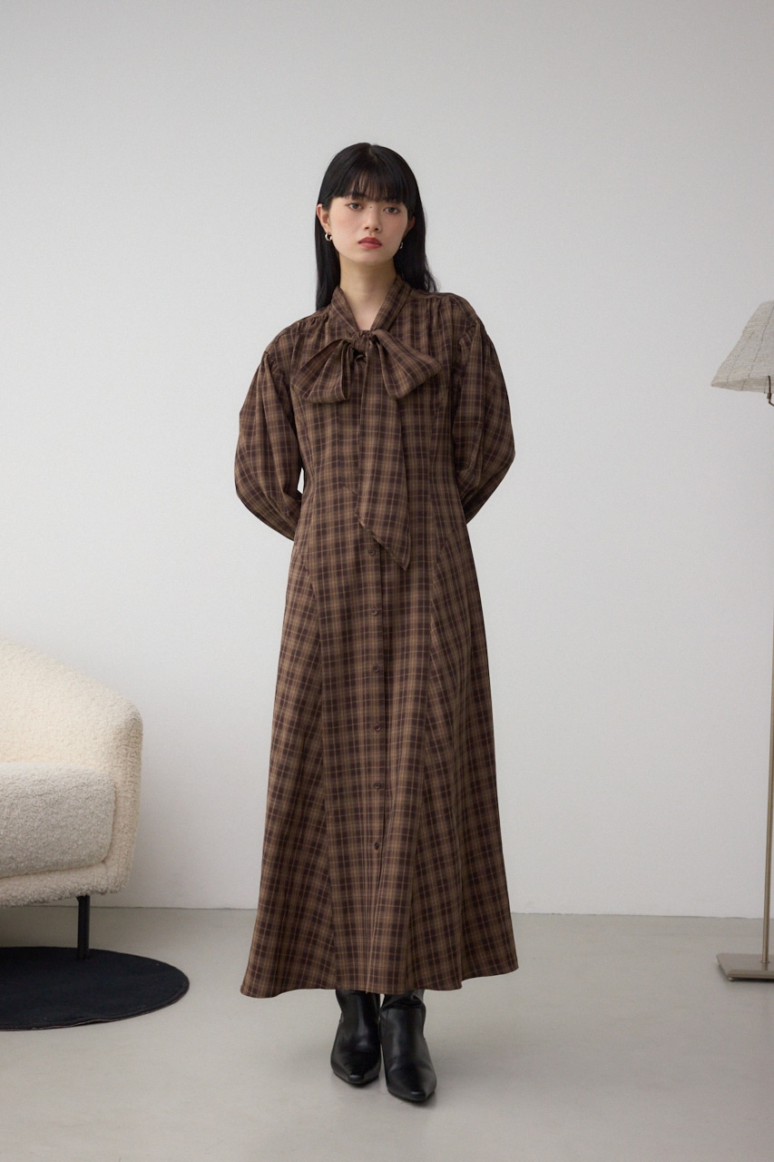 チェックボウタイワンピース｜WOMEN｜250IAB33-4511｜AZUL BY