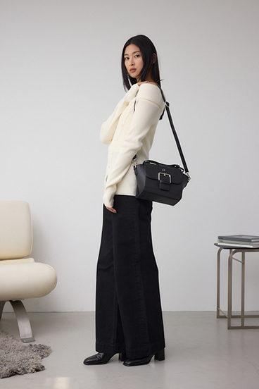 ベルトデザインフラップダイアゴナルバッグ 詳細画像