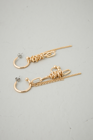 ツイストチェーンアシンメトリーピアス 詳細画像