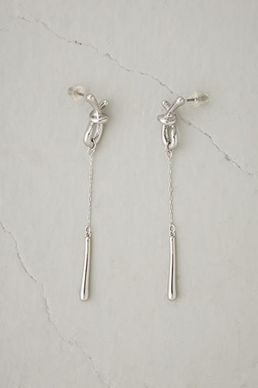 ノットトップスウィングピアス 詳細画像