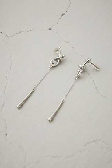 ノットトップスウィングピアス 詳細画像