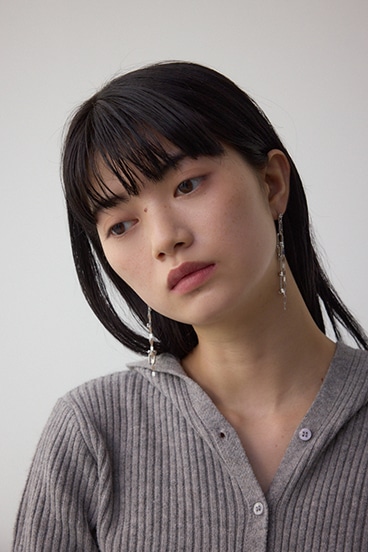 Uチェーンスウィングピアス 詳細画像