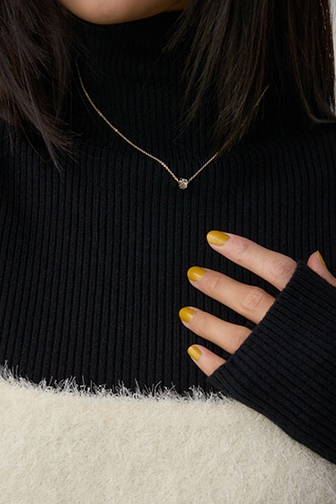 ラインストーンクローバーネックレス