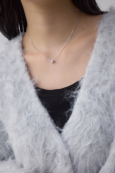 ラインストーンクローバーネックレス