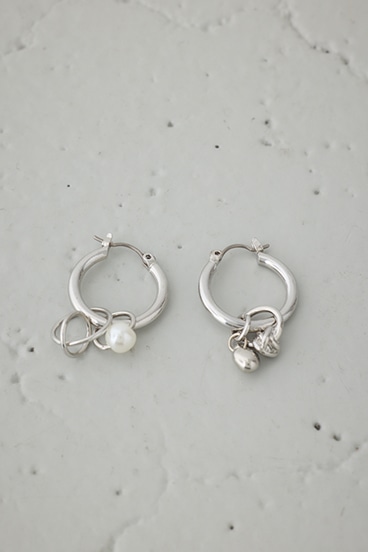 マルチモチーフミニフープピアス 詳細画像