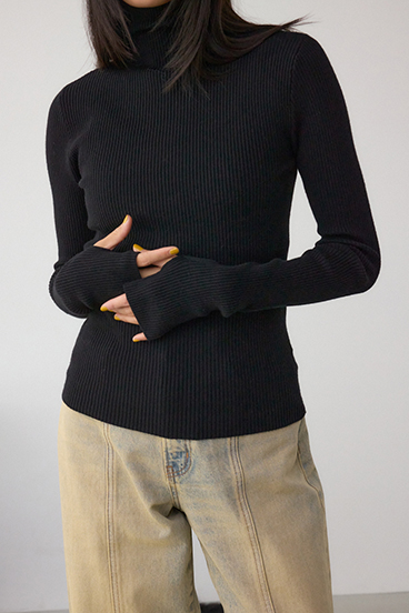 サムホールリブニットトップス