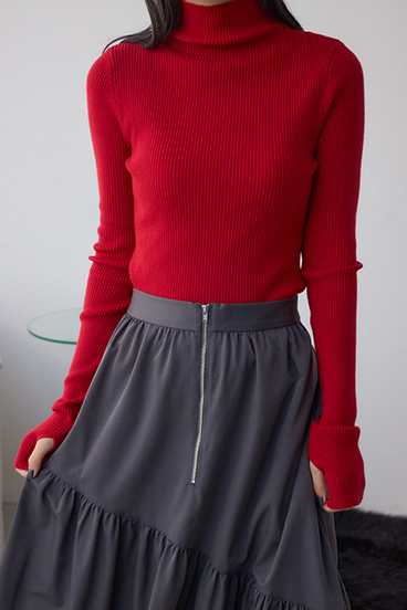 サムホールリブニットトップス