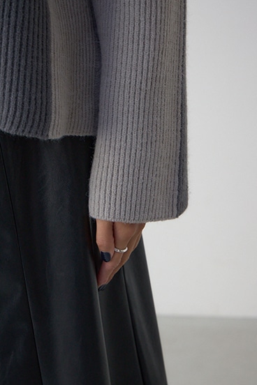 バイカラーハイネックニットトップス 詳細画像