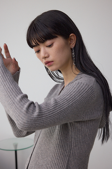 フーディーカーデ