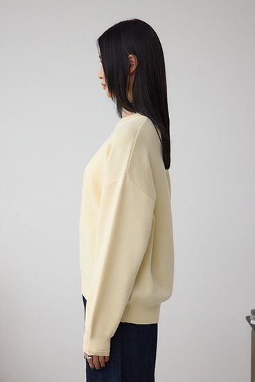 ロゴ刺繍ニットトップス 詳細画像