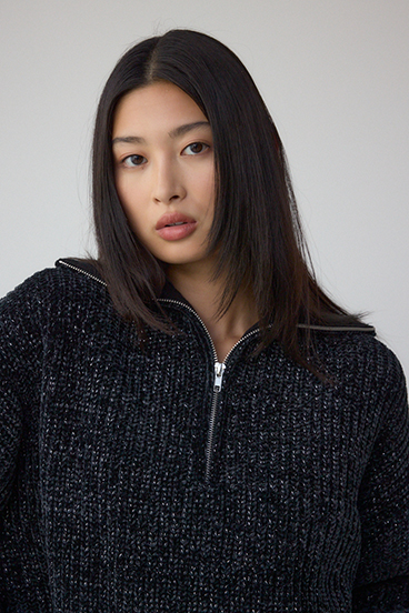 ラメベロアハーフZIPニットトップス
