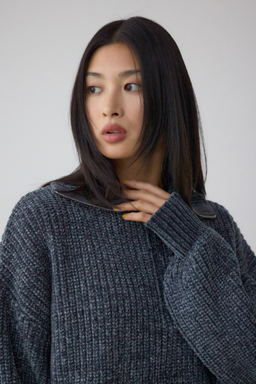 ラメベロアハーフZIPニットトップス