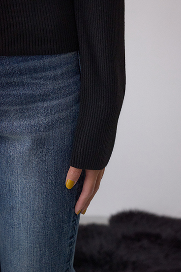 格上げ ヘンリーネックデザインニットトップス 詳細画像