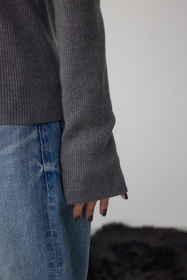 格上げ ヘンリーネックデザインニットトップス 詳細画像