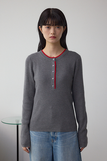 格上げ ヘンリーネックデザインニットトップス 詳細画像