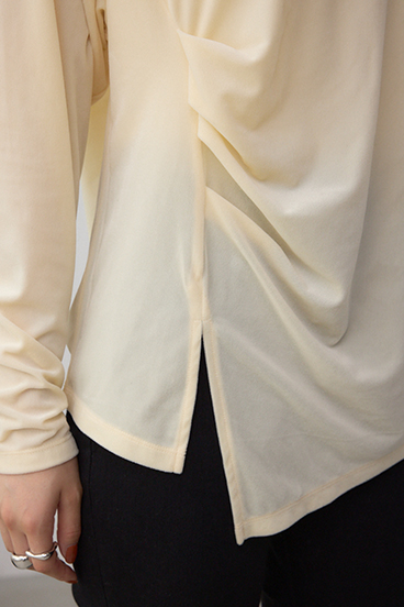 ベロアアシメカットトップス 詳細画像