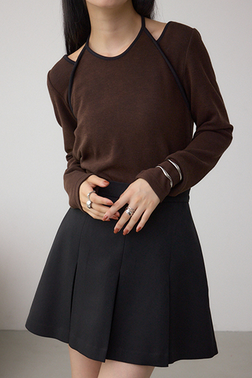 ホルターレイヤードトップス