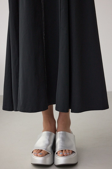 ステッチフレアカットワンピース 詳細画像