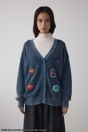 【Coca-Cola®｜AZUL】ワッペンカーディガン 詳細画像