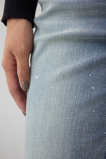 AZUL DENIM ラインストーンフレアデニム 詳細画像