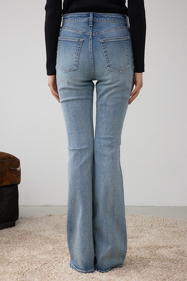 AZUL DENIM ラインストーンフレアデニム 詳細画像