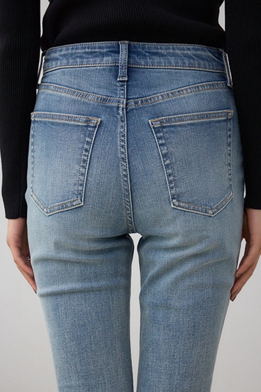 AZUL DENIM ラインストーンフレアデニム 詳細画像