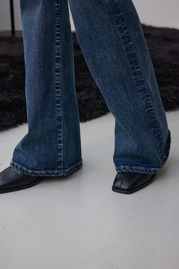 AZUL DENIM H/Wバックリボンフレアデニム 詳細画像