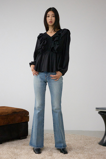 AZUL DENIM センタープレスセミフレアデニム 詳細画像