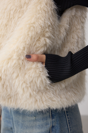 フェイクファーベスト 詳細画像