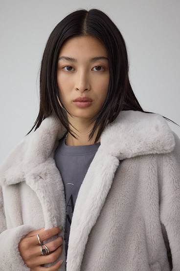 スタンド2WAYファーショートコート