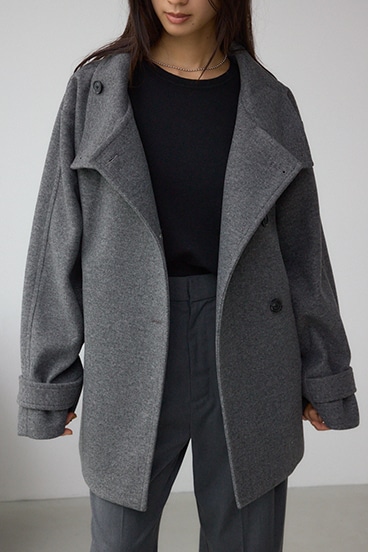 B-HEATスタンドカラーミドルコート