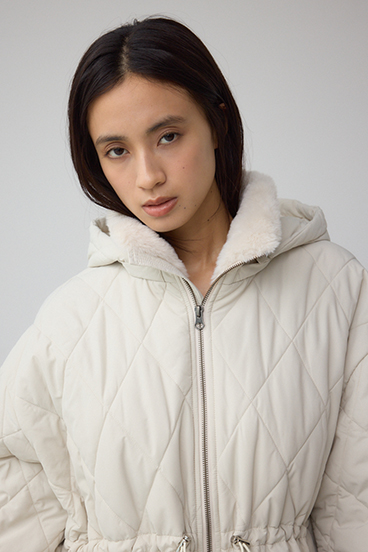 キルティング中綿ミドルコート