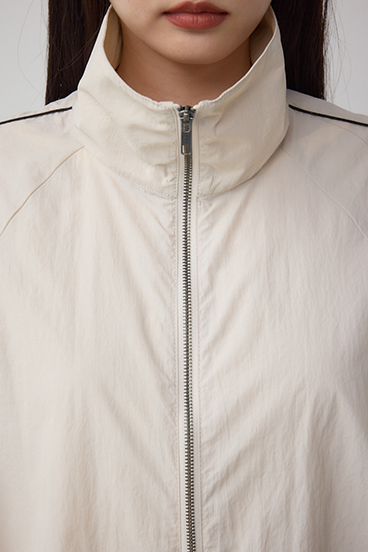 ナイロントラックラインジャケット 詳細画像