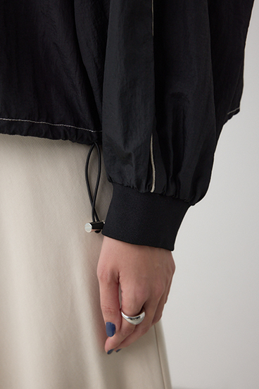 ナイロントラックラインジャケット 詳細画像