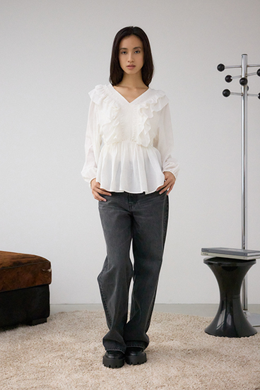 ラッフルショルダー長袖ブラウス 詳細画像