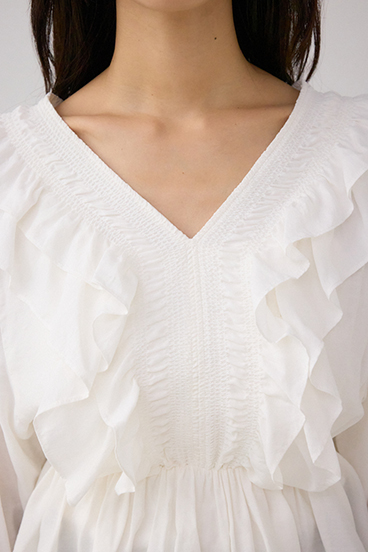 ラッフルショルダー長袖ブラウス 詳細画像