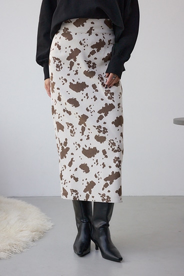 カウ柄ジャガードタイトスカート