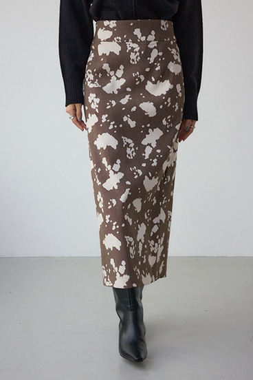 カウ柄ジャガードタイトスカート