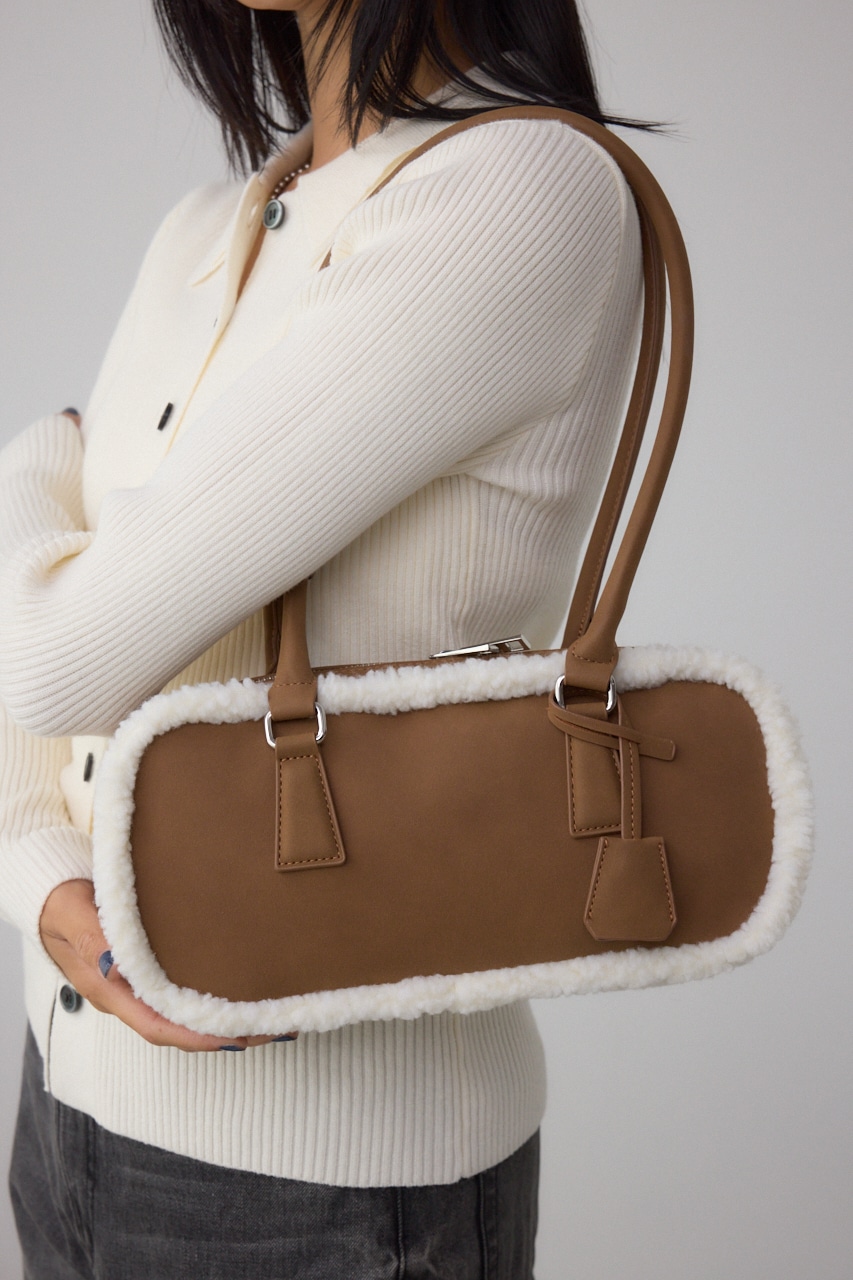 フェイクムートンスクエアトートバッグ