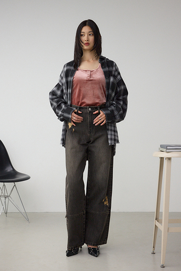 ポインテッドベルトデザインパンプス 詳細画像