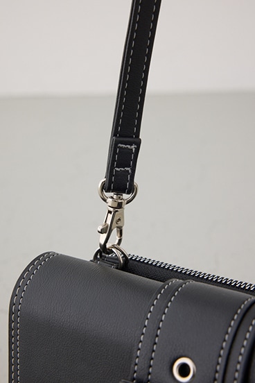 ベルトデザインウォレットバッグ 詳細画像