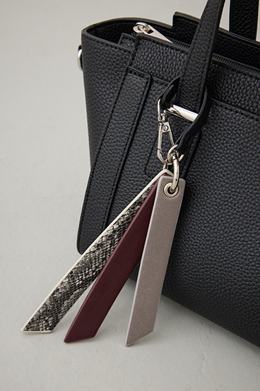 チャームセットトラペイズドバッグ 詳細画像