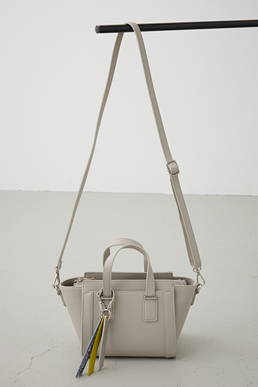 チャームセットトラペイズドバッグ 詳細画像