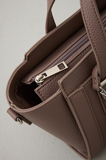 チャームセットトラペイズドバッグ 詳細画像