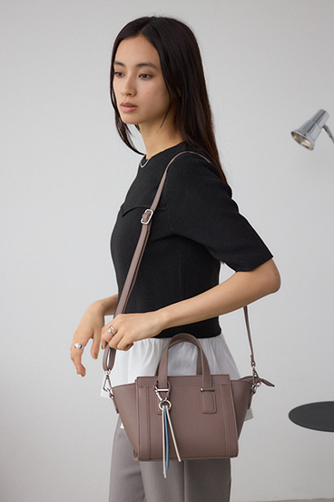 チャームセットトラペイズドバッグ 詳細画像