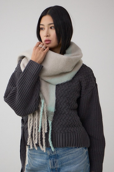 マルチデザインフラッフィーロングマフラー